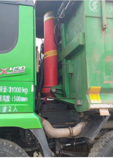 二手自卸车