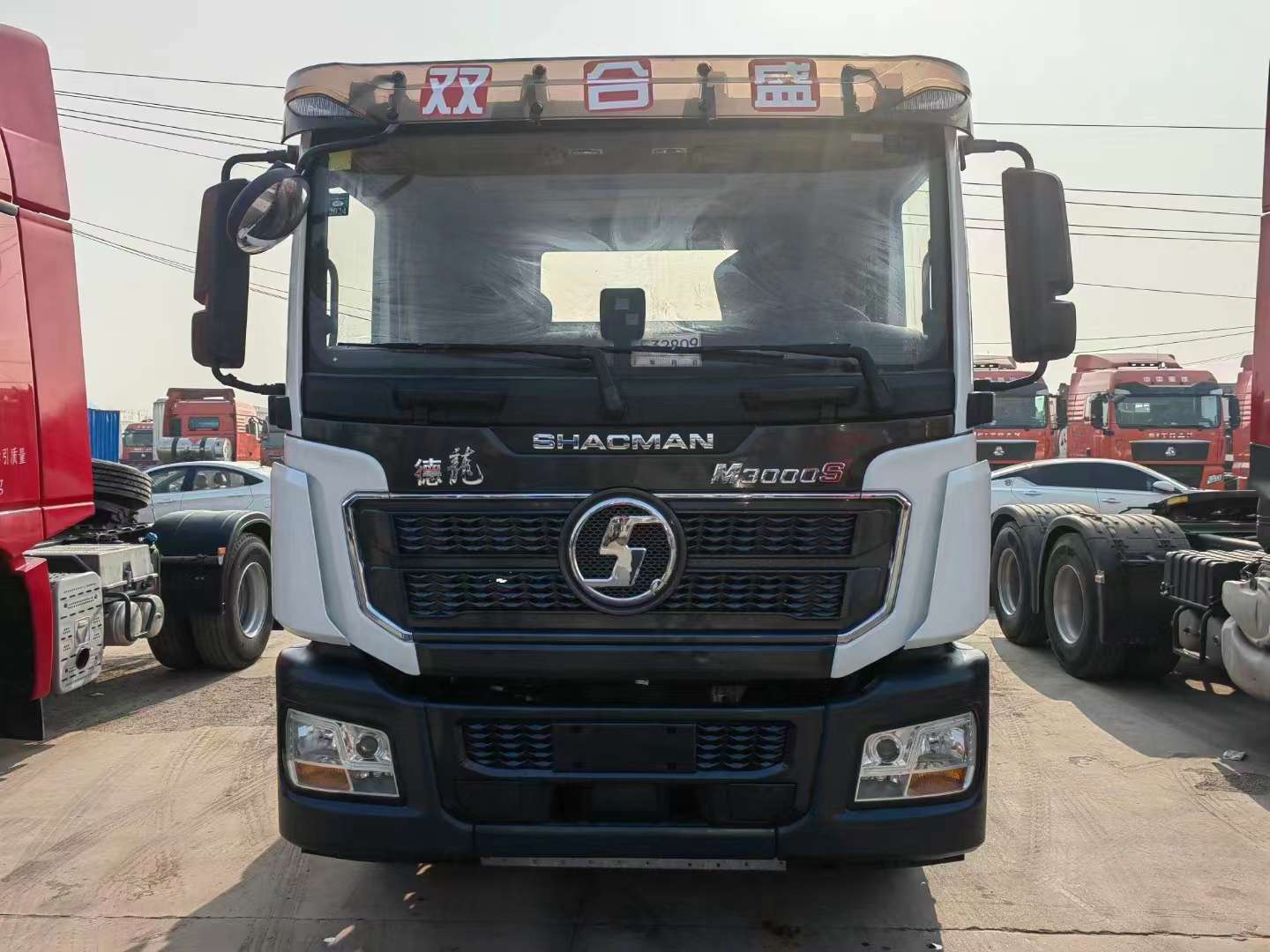 二手德龙M3000S牵引车价格